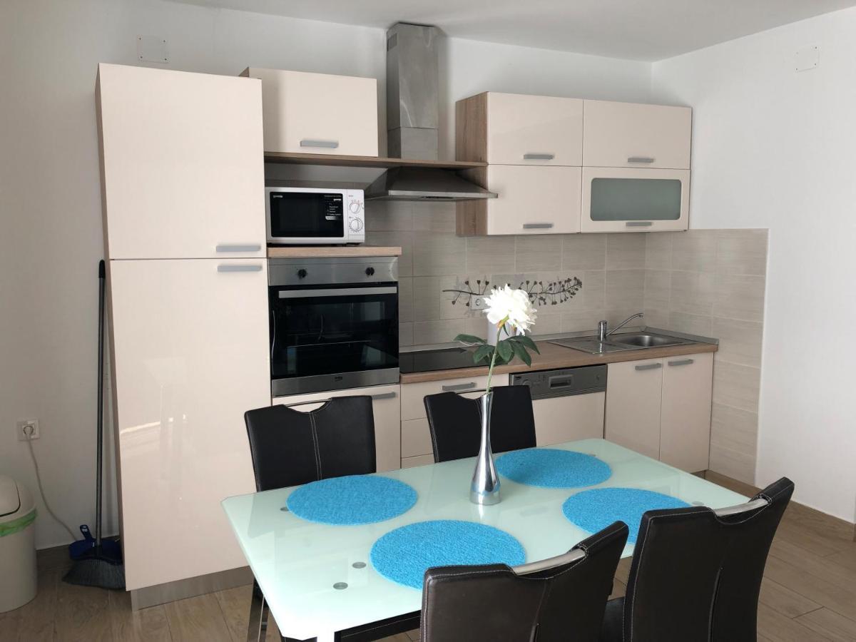 Apartmani I Sobe Ivancic1 Novi Vinodolski Zewnętrze zdjęcie