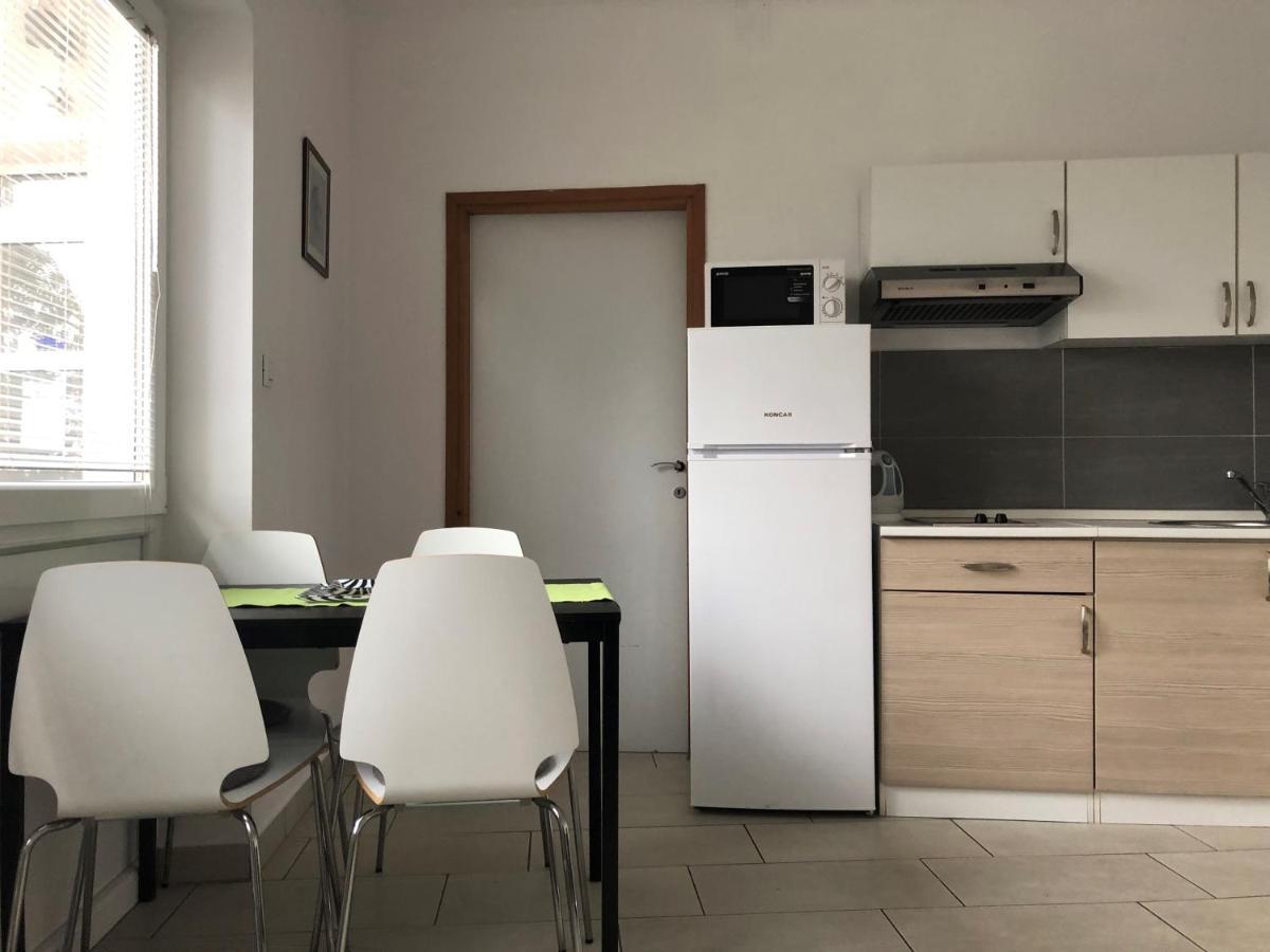 Apartmani I Sobe Ivancic1 Novi Vinodolski Zewnętrze zdjęcie