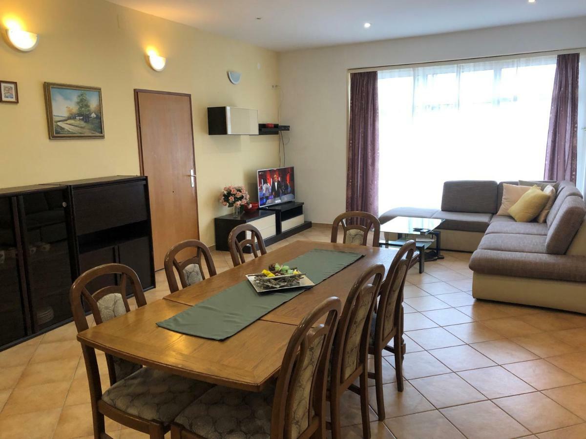 Apartmani I Sobe Ivancic1 Novi Vinodolski Zewnętrze zdjęcie