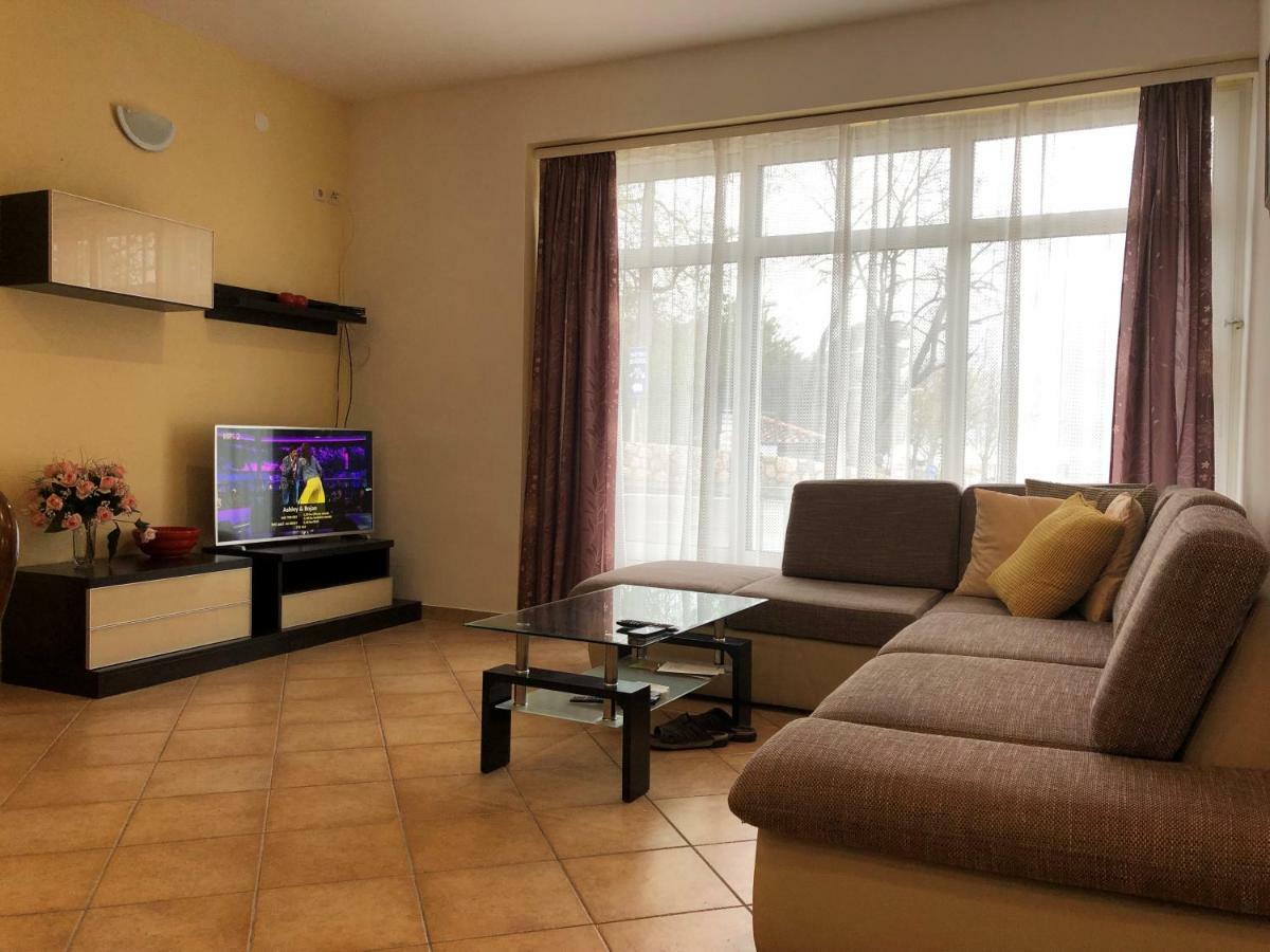 Apartmani I Sobe Ivancic1 Novi Vinodolski Zewnętrze zdjęcie